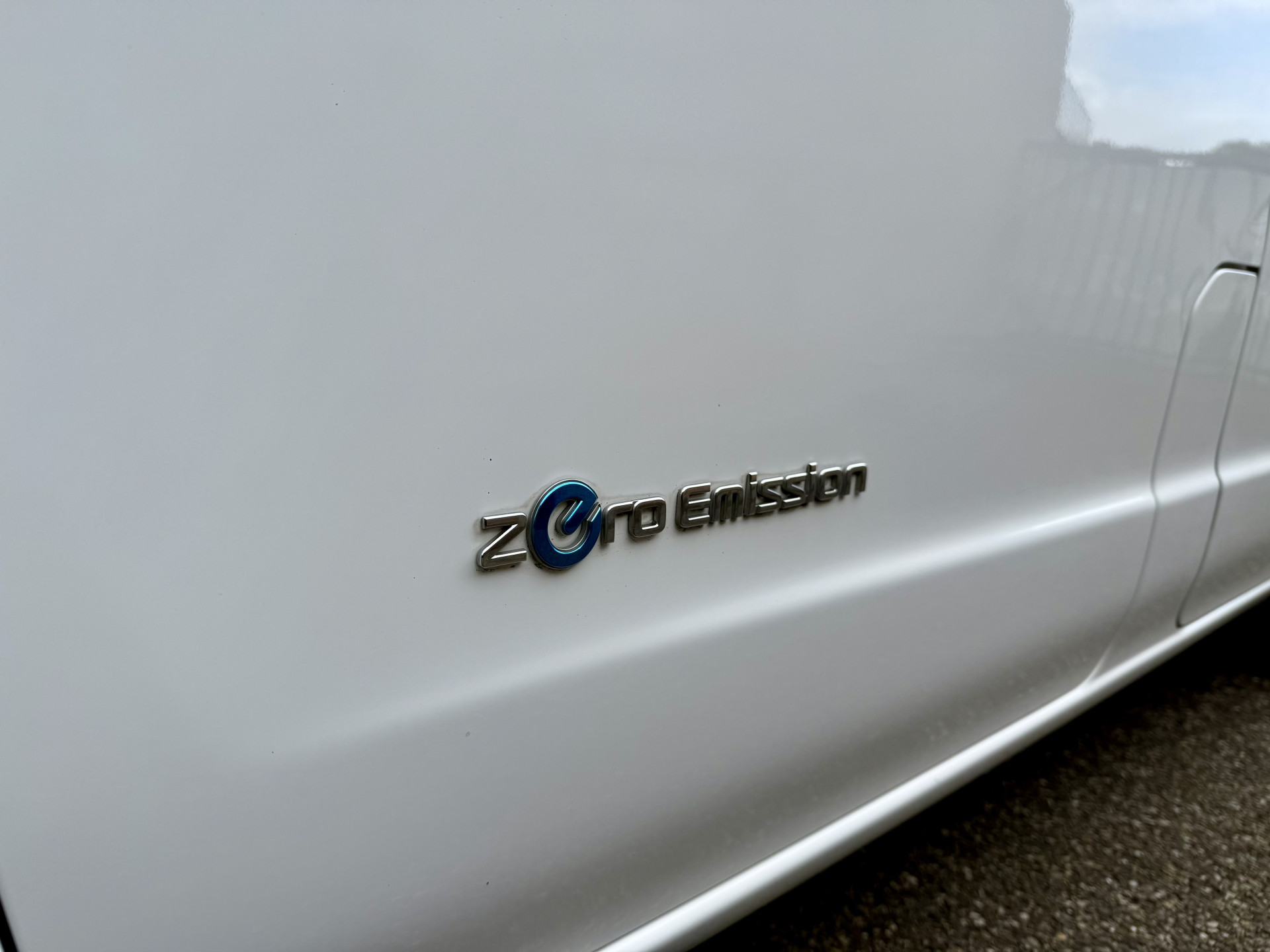 45422500-2.jpg