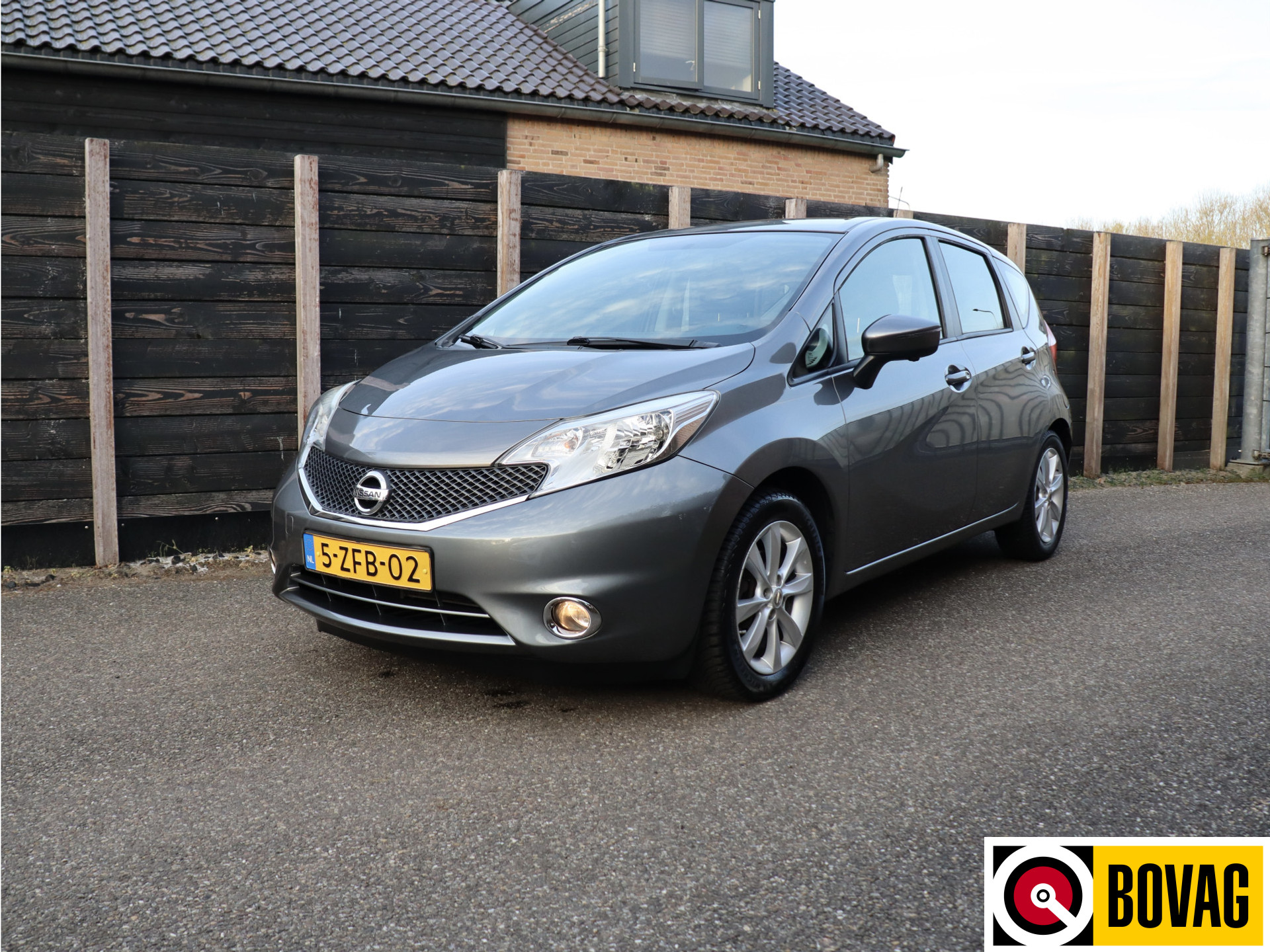 55858446-47.jpg